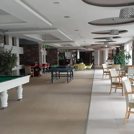 Apartman Crystal Park 2-56 *